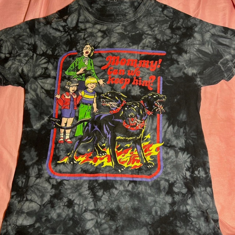 graphic tee
